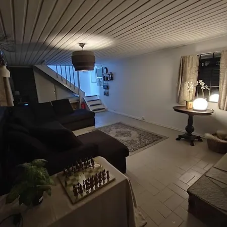 Sentral Familievennlig Bolig Med Hage Og Uteplass * Arendal
